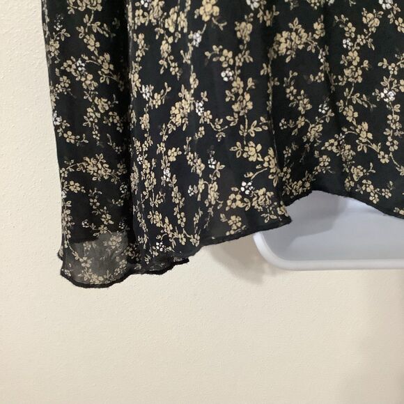 Lane Bryant Black Floral Whimsygoth Dark Cottagecore Flowy Silk Blouse 22/24 - Picture 10 of 12